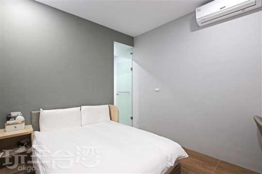 Ark Stay方舟文旅山嵐新館溜滑梯商務民宿 Jiji Eksteriør billede