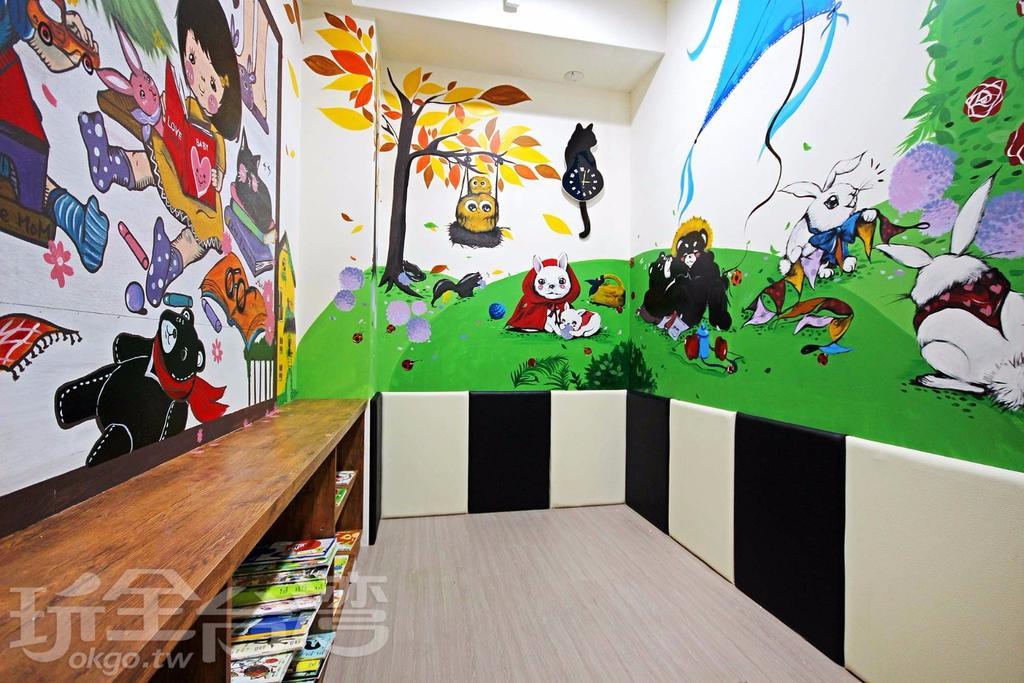 Ark Stay方舟文旅山嵐新館溜滑梯商務民宿 Jiji Eksteriør billede