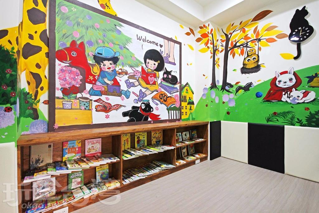 Ark Stay方舟文旅山嵐新館溜滑梯商務民宿 Jiji Eksteriør billede